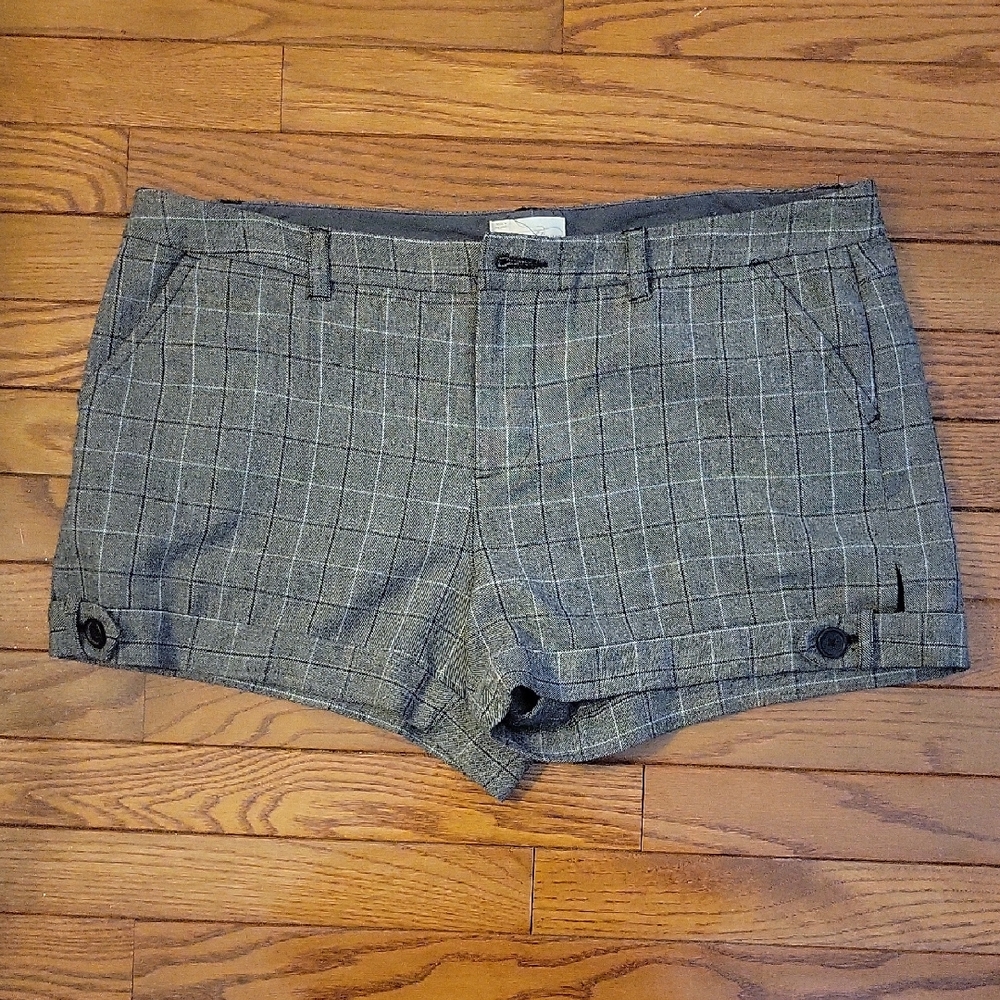 Old Navy Gray Checkered Shorts